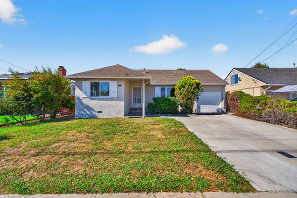 Listing photo 1 of 5