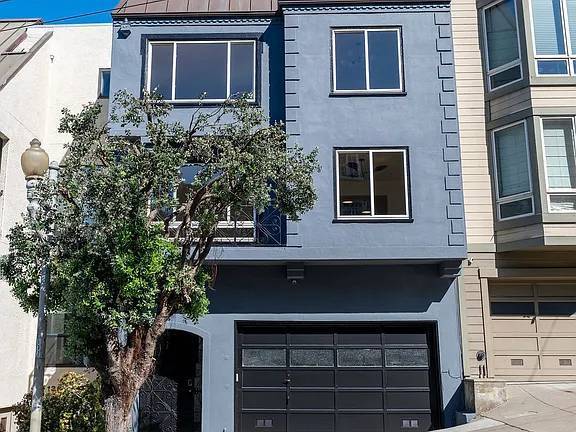 Listing photo 1 of 5