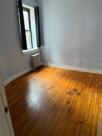 Listing photo 1 of 2