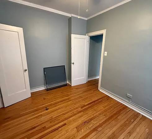Listing photo 1 of 4