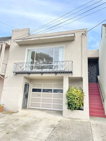 Listing photo 1 of 3
