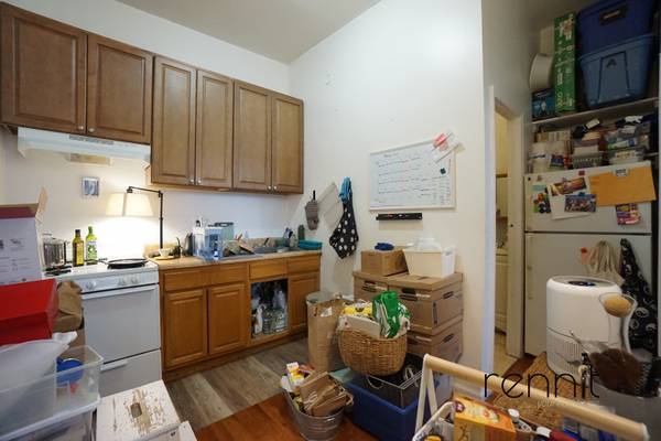 Listing photo 1 of 5