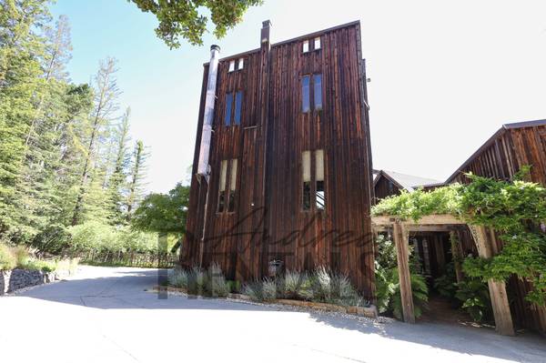 Listing photo 1 of 5