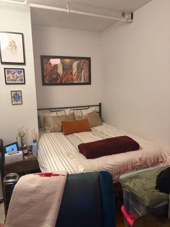 Listing photo 1 of 5