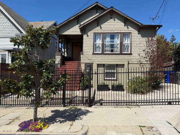 Listing photo 1 of 5