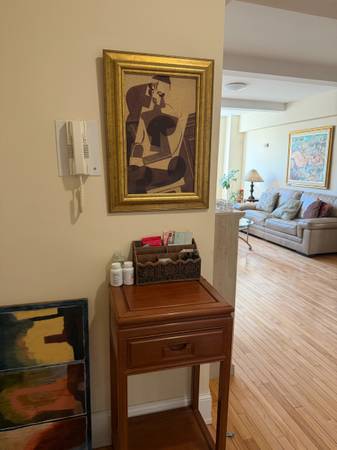 Listing photo 1 of 5