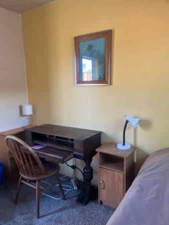 Listing photo 1 of 5