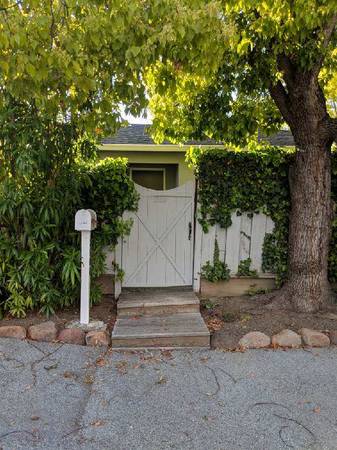 Listing photo 1 of 5