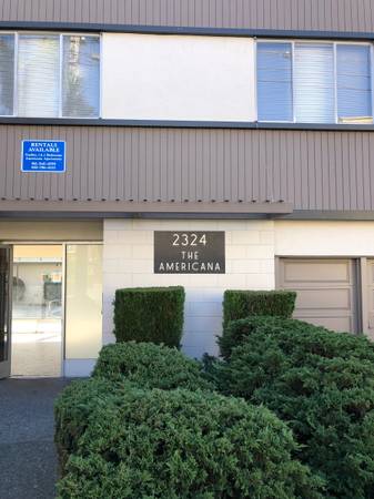 Listing photo 1 of 4