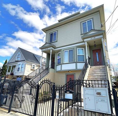 Listing photo 1 of 5