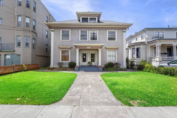 Listing photo 1 of 5
