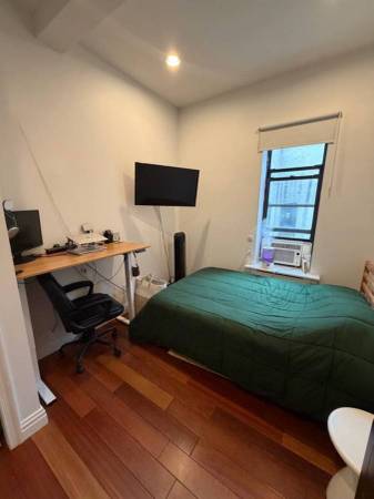 Listing photo 1 of 3