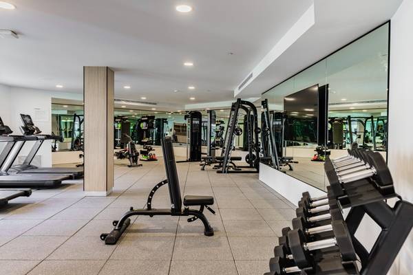 Listing photo 1 of 5