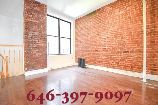 Listing photo 1 of 5