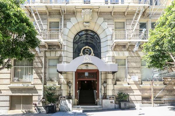 Listing photo 1 of 5