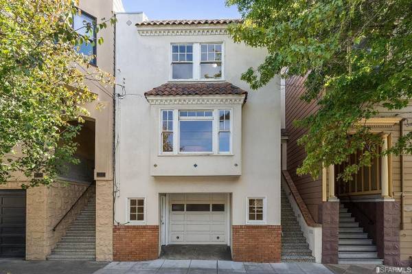 Listing photo 1 of 5