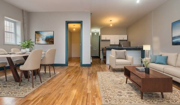 Listing photo 1 of 5