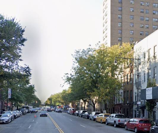 Listing photo 1 of 5