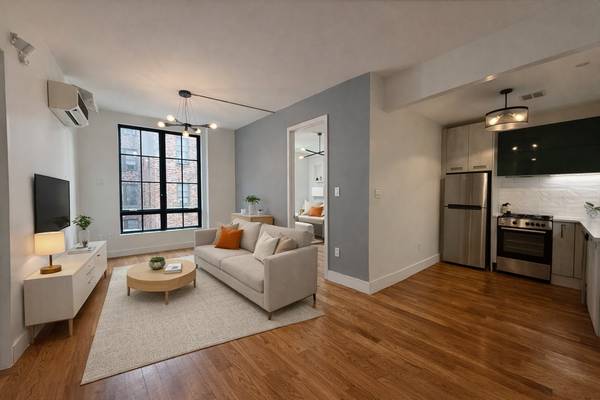 Listing photo 1 of 13