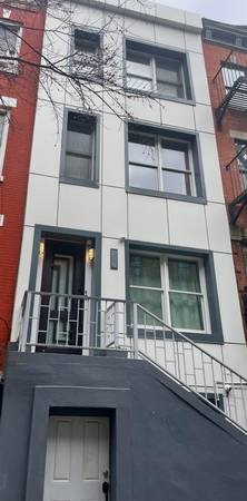 Listing photo 1 of 5