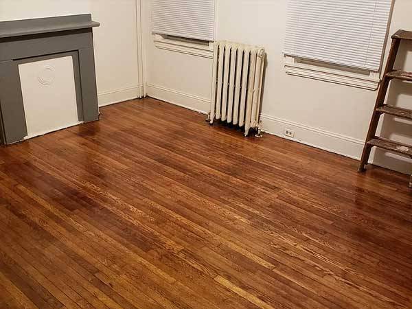 Listing photo 1 of 4