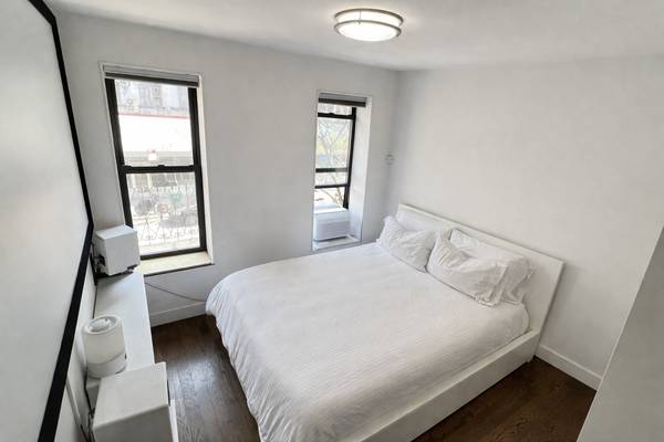 Listing photo 1 of 4