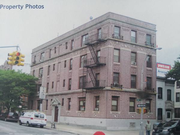 Listing photo 1 of 5