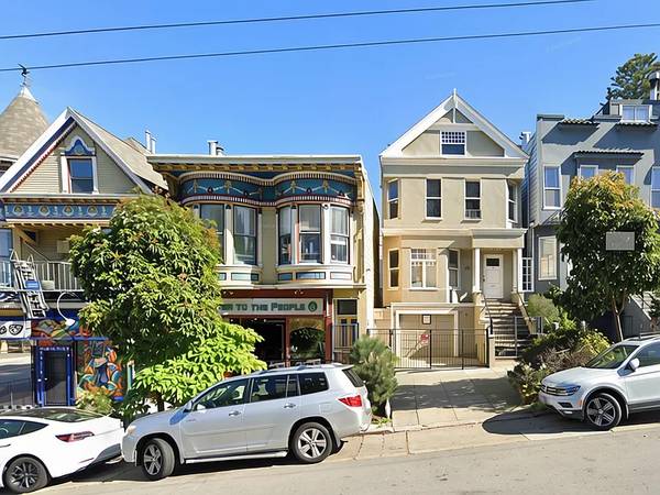 Listing photo 1 of 5
