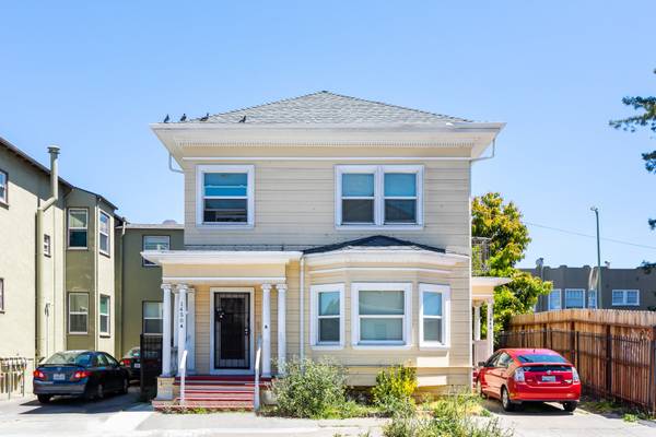 Listing photo 1 of 5