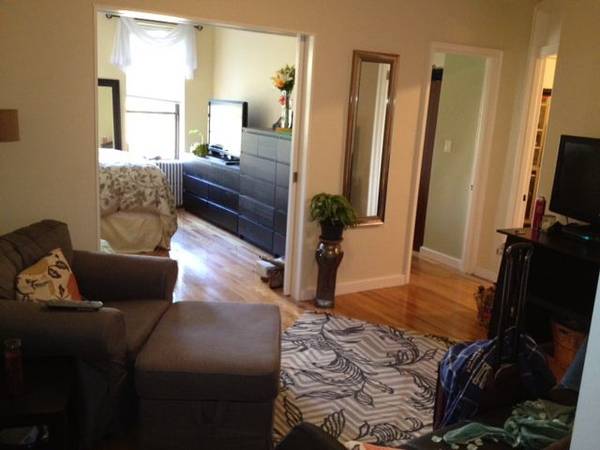 Listing photo 1 of 5