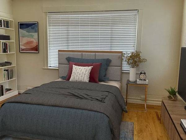 Listing photo 1 of 4