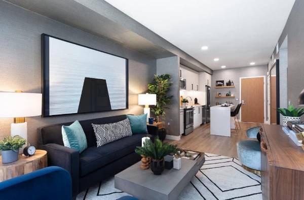 Listing photo 1 of 5