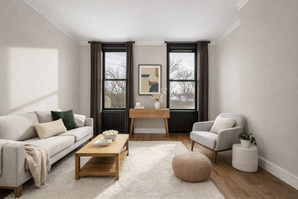 Listing photo 1 of 5