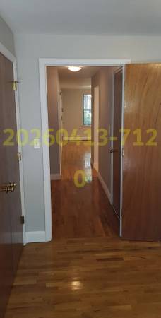 Listing photo 1 of 4