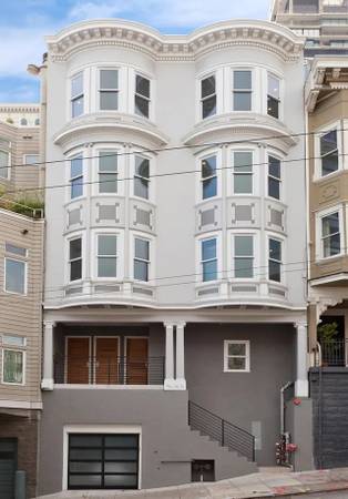 Listing photo 1 of 5