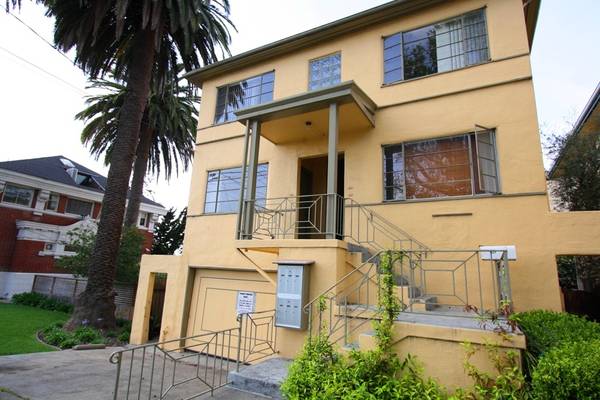 Listing photo 1 of 5