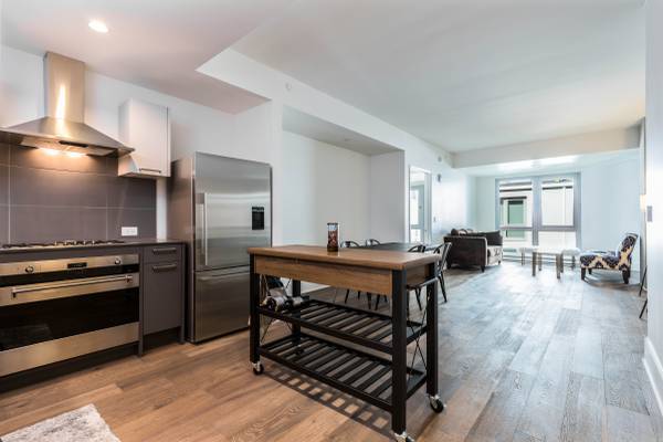 Listing photo 1 of 5