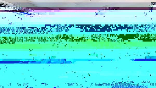 Listing photo 1 of 4