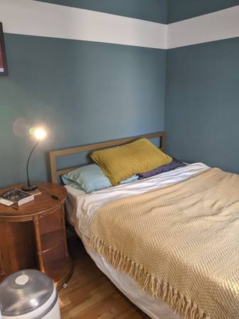 Listing photo 1 of 5