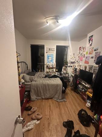 Listing photo 1 of 2