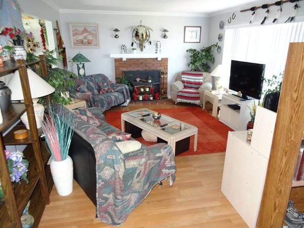 Listing photo 1 of 5