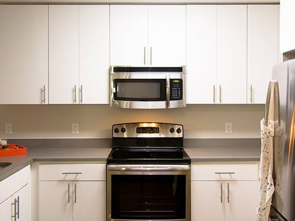 Listing photo 1 of 5