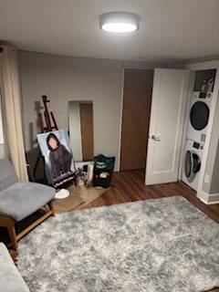 Listing photo 1 of 5