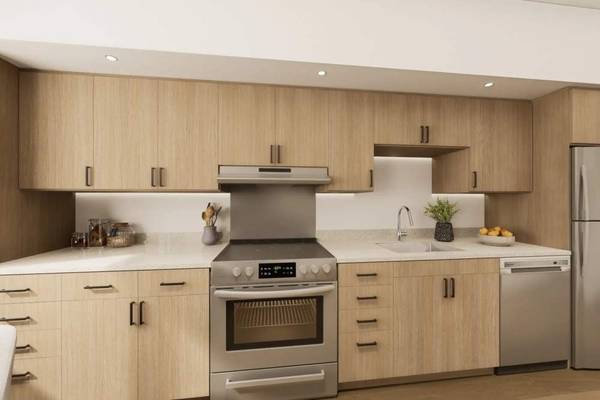 Listing photo 1 of 5