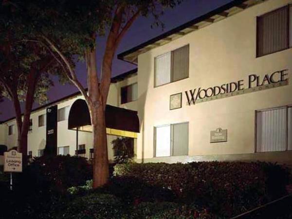 Listing photo 1 of 5