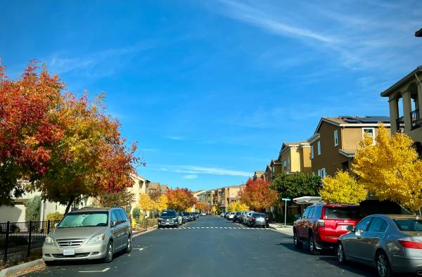 Listing photo 1 of 5