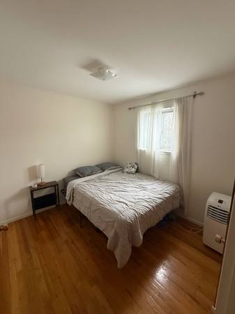 Listing photo 1 of 5