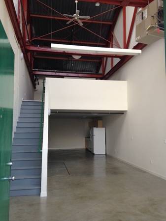 Listing photo 1 of 5