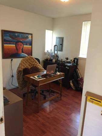 Listing photo 1 of 5