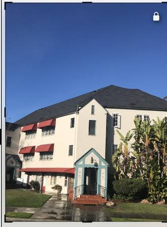Listing photo 1 of 4